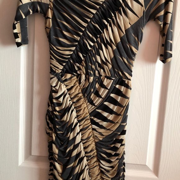 Tracy Reese beige and black dress size 6 - Picture 3 of 5